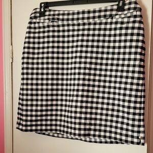 CJ BANKS - WHITE AND BLACK CHECKERED SKORT